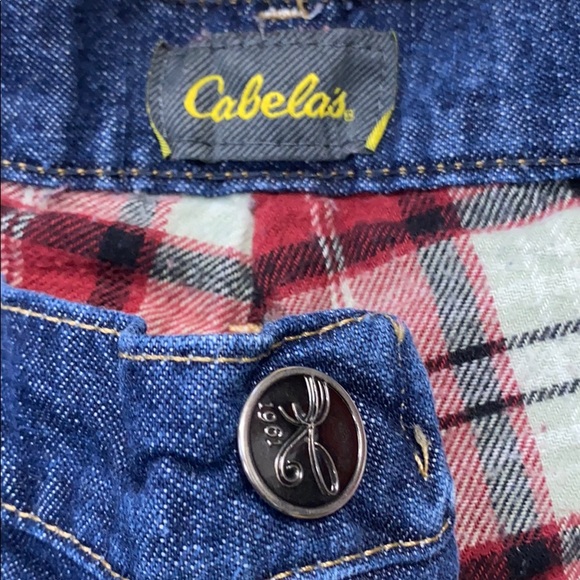 Cabela’s Woman’s flannel lined Jeans - Picture 3 of 7